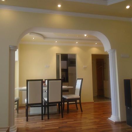 Apartment Peca Кладово Екстериор снимка