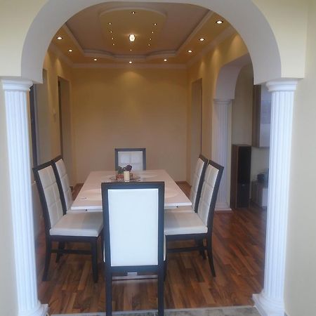 Apartment Peca Кладово Екстериор снимка